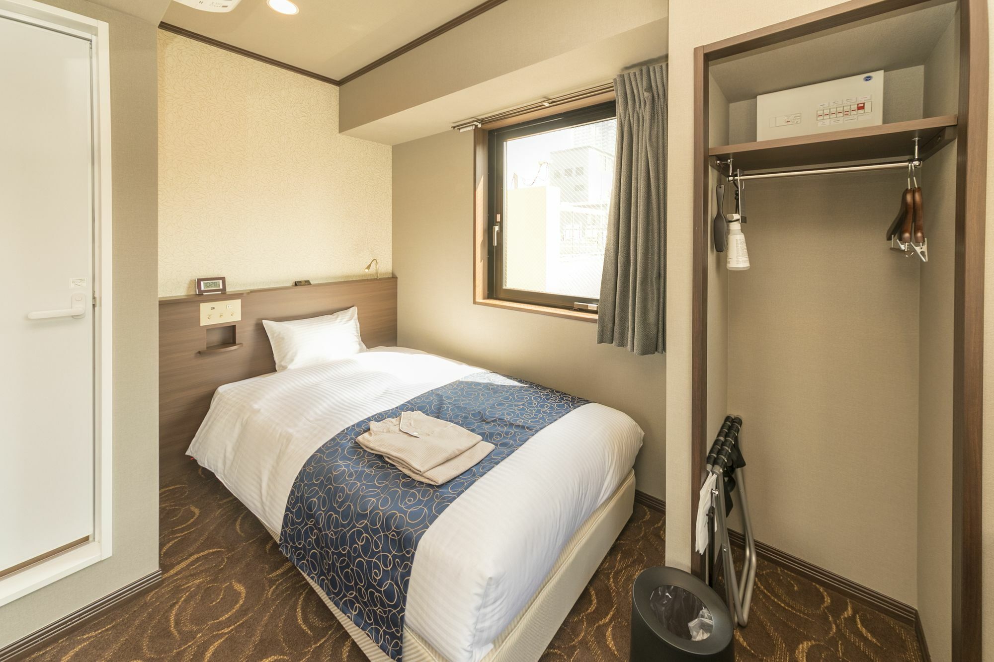 Hotel Wbf Yodoyabashi Minami Oszaka Kültér fotó